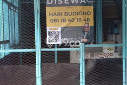 Area Ramai! Ruko Dijual di Pasar Rebo untuk Bisnis Luas Bangunan 48m2 Area Ramai! Ruko Dijual di Pasar Rebo untuk Bisnis Luas Bangunan 48m2