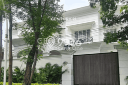 For Sale Rumah Mewah Exclusive di Menteng, Jakarta Pusat For Sale Rumah Mewah Exclusive di Menteng, Jakarta Pusat