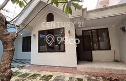 Disewakan Cepat Rumah Kondisi Baik di Area Menteng, Jakarta Pusat Disewakan Cepat Rumah Kondisi Baik di Area Menteng, Jakarta Pusat