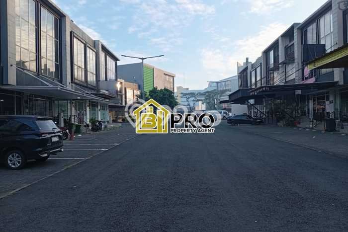 Unit Ruko Dijual di Jakarta Timur LT 48m2 & LB 90m2 Unit Ruko Dijual di Jakarta Timur LT 48m2 & LB 90m2