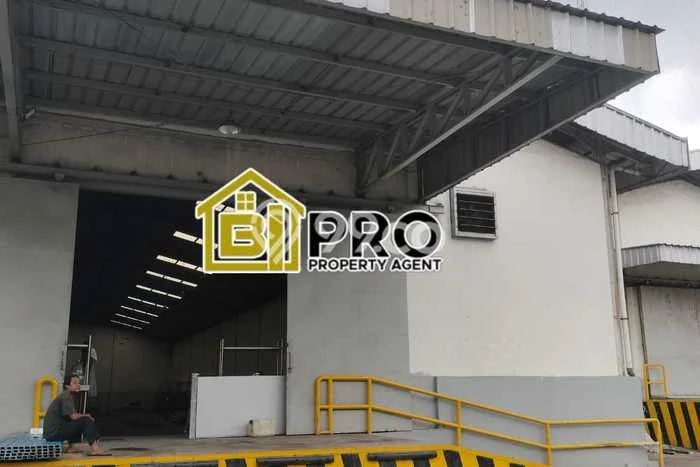 Unit Gudang Disewakan di Bekasi di Area Ramai & Strategis Unit Gudang Disewakan di Bekasi di Area Ramai & Strategis