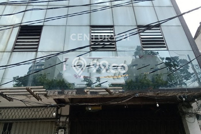 Ruko Dijual di Jakarta Pusat LT 132m2 & LB 216m2 Lokasi Terbaik! Ruko Dijual di Jakarta Pusat LT 132m2 & LB 216m2 Lokasi Terbaik!