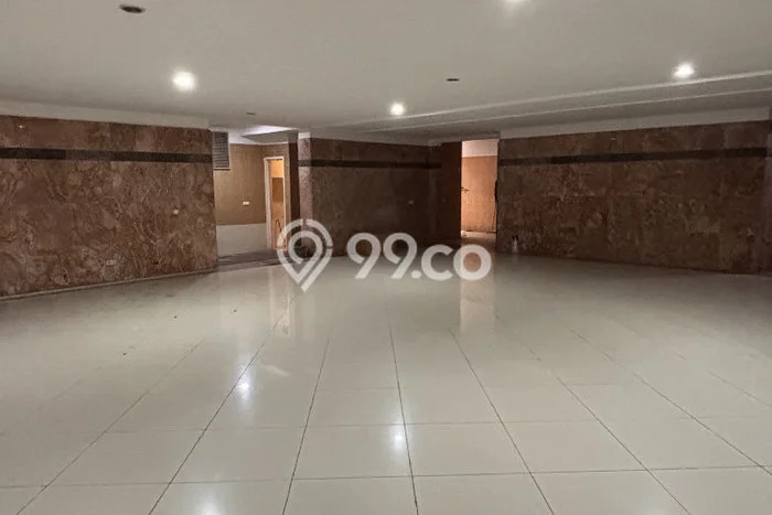 Disewakan Rumah Bagus di Menteng Harga Rp 2,1 Miliar/ Tahun Disewakan Rumah Bagus di Menteng Harga Rp 2,1 Miliar/ Tahun