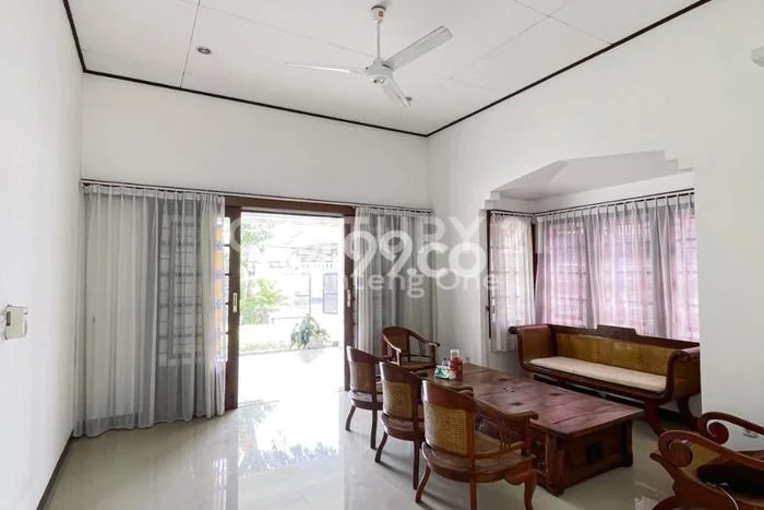 Rumah Modern Dikontrakkan di Menteng Jakarta Pusat Lokasi Sangat Strategis Rumah Modern Dikontrakkan di Menteng Jakarta Pusat Lokasi Sangat Strategis