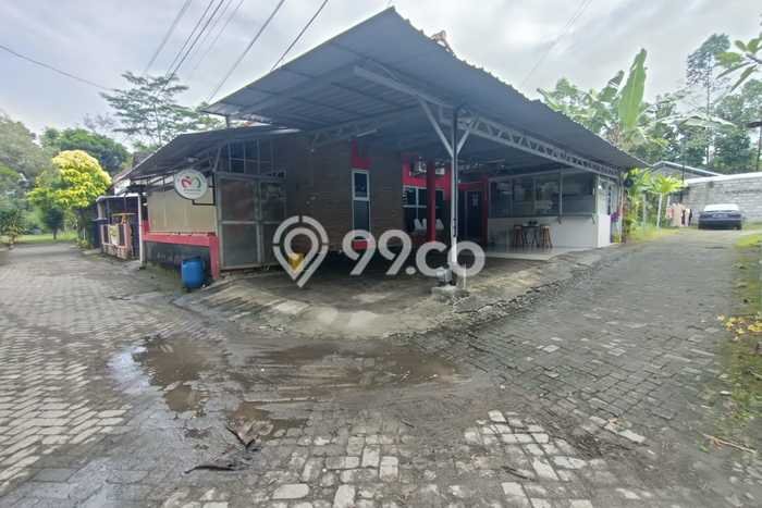 DIJUAL CEPAT! Rumah Siap Huni Lokasi Premium Ngaglik, Luas 153m2m² LB 93m2m² DIJUAL CEPAT! Rumah Siap Huni Lokasi Premium Ngaglik, Luas 153m2m² LB 93m2m²