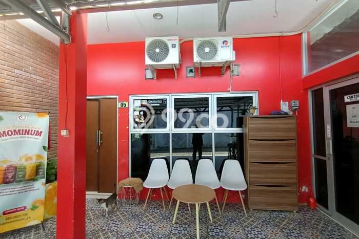 DIJUAL CEPAT! Rumah Siap Huni Lokasi Premium Ngaglik, Luas 153m2m² LB 93m2m² DIJUAL CEPAT! Rumah Siap Huni Lokasi Premium Ngaglik, Luas 153m2m² LB 93m2m²