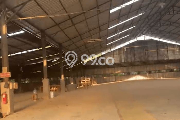 Gudang Kawasan Jepara, Luas 25000m2m², Pusat Komersial Gudang Kawasan Jepara, Luas 25000m2m², Pusat Komersial