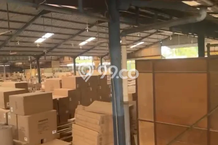 Gudang Kawasan Jepara, Luas 25000m2m², Pusat Komersial Gudang Kawasan Jepara, Luas 25000m2m², Pusat Komersial