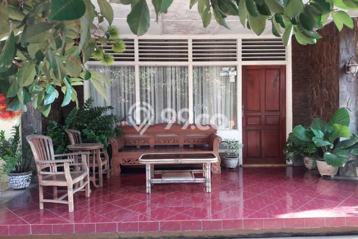 Dijual Rumah Luas Elegan Dengan View Eksklusif di Karang Rejo, Semarang Dijual Rumah Luas Elegan Dengan View Eksklusif di Karang Rejo, Semarang