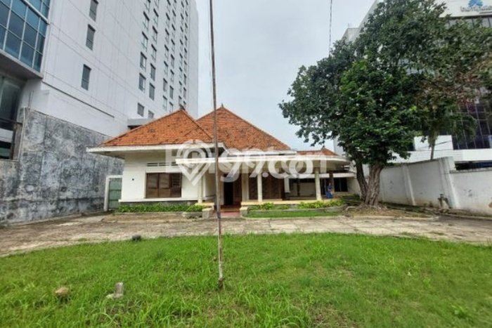 Dijual Hunian Mewah dengan Fasilitas Sekitar Lengkap di Semarang Barat, Semarang Dijual Hunian Mewah dengan Fasilitas Sekitar Lengkap di Semarang Barat, Semarang