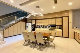 Ready to Use! Premium House LT 180m2 Desain Elegan di Sunter Ready to Use! Premium House LT 180m2 Desain Elegan di Sunter