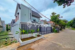For Sale! Luxury House LT 140m2 Desain Modern di BSD Kencana Loka For Sale! Luxury House LT 140m2 Desain Modern di BSD Kencana Loka