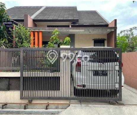 Rumah Lokasi Strategis kawasan , Bandung, LT 120m2m² LB 50m2m² Rumah Lokasi Strategis kawasan , Bandung, LT 120m2m² LB 50m2m²