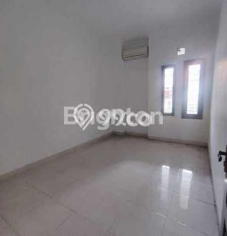 For Sale Rumah 3 Kamar Lokasi Ideal Bagus dan Strategis di Bogor Utara For Sale Rumah 3 Kamar Lokasi Ideal Bagus dan Strategis di Bogor Utara