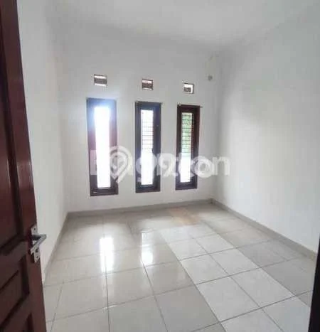 For Sale Rumah 3 Kamar Lokasi Ideal Bagus dan Strategis di Bogor Utara For Sale Rumah 3 Kamar Lokasi Ideal Bagus dan Strategis di Bogor Utara