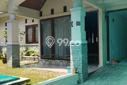 Rumah Bagus Siap Pakai Di Antapani Luas 170m2 Lokasi Strategis Rumah Bagus Siap Pakai Di Antapani Luas 170m2 Lokasi Strategis
