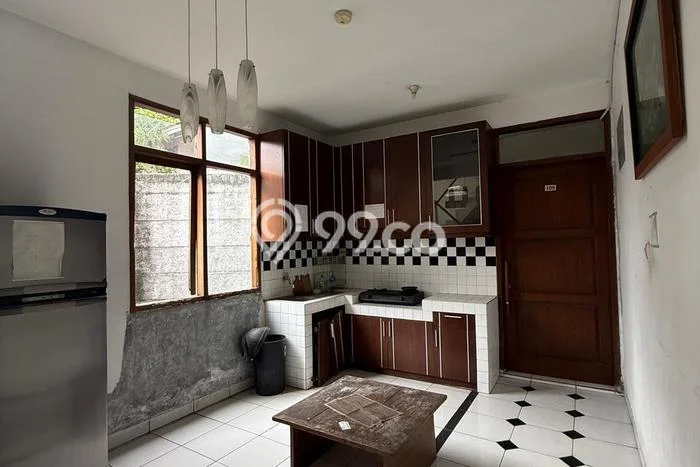 Rumah Kost untuk Dijual di Tubagus Ismail Punya 66 Kamar Rumah Kost untuk Dijual di Tubagus Ismail Punya 66 Kamar