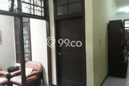 Rumah Mewah LB 103m2 Siap Pakai Desain Elegan di Pejaten, Jakarta Selatan Rumah Mewah LB 103m2 Siap Pakai Desain Elegan di Pejaten, Jakarta Selatan