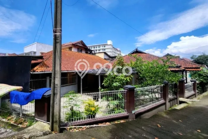 Rumah Modern Minimalis 5 Kamar Siap Huni di Baleendah Rumah Modern Minimalis 5 Kamar Siap Huni di Baleendah