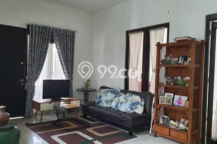Rumah Elit LB 177m2 Siap Pakai Desain Elegan di Harapan Indah, Bekasi Rumah Elit LB 177m2 Siap Pakai Desain Elegan di Harapan Indah, Bekasi