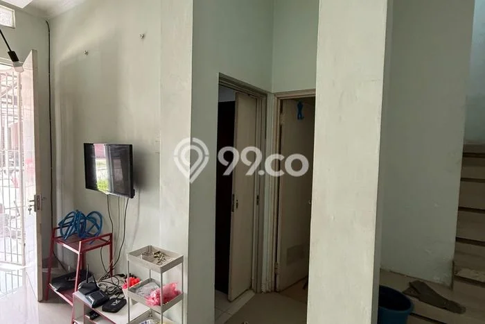 Disewakan! Rumah 1 Kamar Tidur &
1 Kamar Mandi di Bekasi, Bekasi Disewakan! Rumah 1 Kamar Tidur &
1 Kamar Mandi di Bekasi, Bekasi