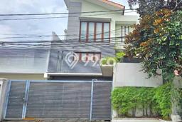 Hunian Elit LB 350m2 Siap Huni Desain Elegan di Rawamangun, Jakarta Timur Hunian Elit LB 350m2 Siap Huni Desain Elegan di Rawamangun, Jakarta Timur