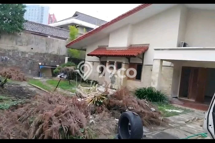 Rumah Luxury Modern Siap Huni di Darmo Permai Surabaya Rumah Luxury Modern Siap Huni di Darmo Permai Surabaya
