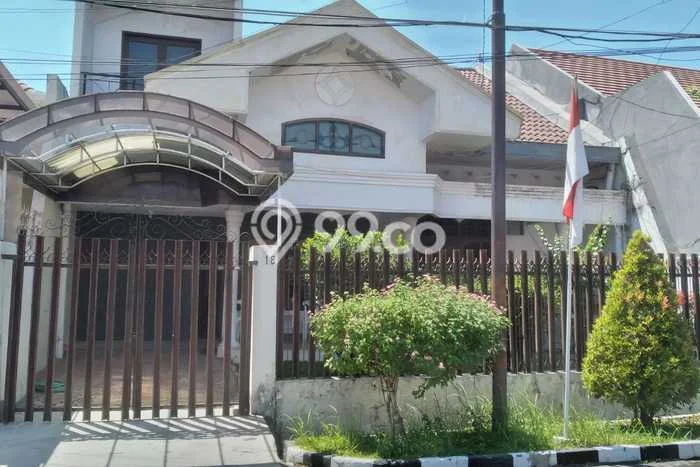 Rumah Minimalis 5 KT LT 200m2 di Darmo Permai Rumah Minimalis 5 KT LT 200m2 di Darmo Permai