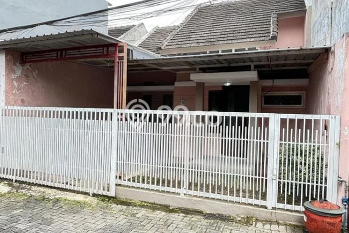 Rumah Bagus Siap Pakai Di Blimbing Luas 60m2 Aman Rumah Bagus Siap Pakai Di Blimbing Luas 60m2 Aman