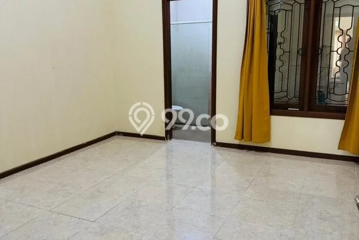 Rumah Bagus Siap Huni Di Dau Luas 180m2 Lokasi Strategis Rumah Bagus Siap Huni Di Dau Luas 180m2 Lokasi Strategis