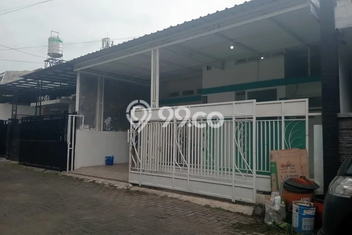 Disewakan Cepat Rumah Kondisi Baik di Area Blimbing, Malang Disewakan Cepat Rumah Kondisi Baik di Area Blimbing, Malang