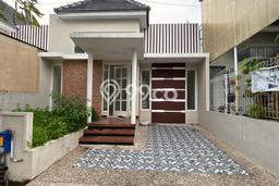EXCLUSIVE OFFER! Rumah di , 1 KM, Area Premium, Luas 77m2m² Bangunan 50m2m² EXCLUSIVE OFFER! Rumah di , 1 KM, Area Premium, Luas 77m2m² Bangunan 50m2m²