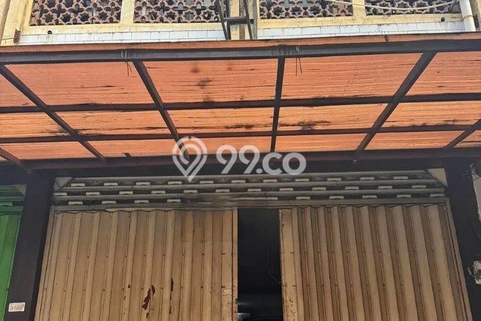 Ruko disewakan lokasi strategis Klojen Malang 450m2 Ruko disewakan lokasi strategis Klojen Malang 450m2