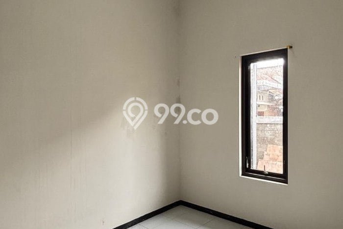 Lokasi strategis! Rumah siap huni dikontrakkan di Pakis LB 40m2 Lokasi strategis! Rumah siap huni dikontrakkan di Pakis LB 40m2
