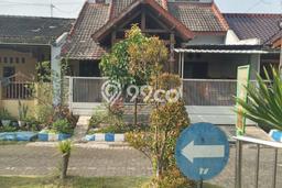 For Sale Hunian Rumah Terawat 4 Kamar di Araya, Malang For Sale Hunian Rumah Terawat 4 Kamar di Araya, Malang