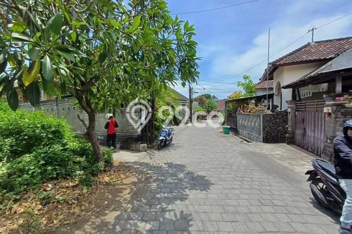 Tanah Disewakan Lokasi Denpasar Seluas 1500m2 Strategis dan Aman Tanah Disewakan Lokasi Denpasar Seluas 1500m2 Strategis dan Aman