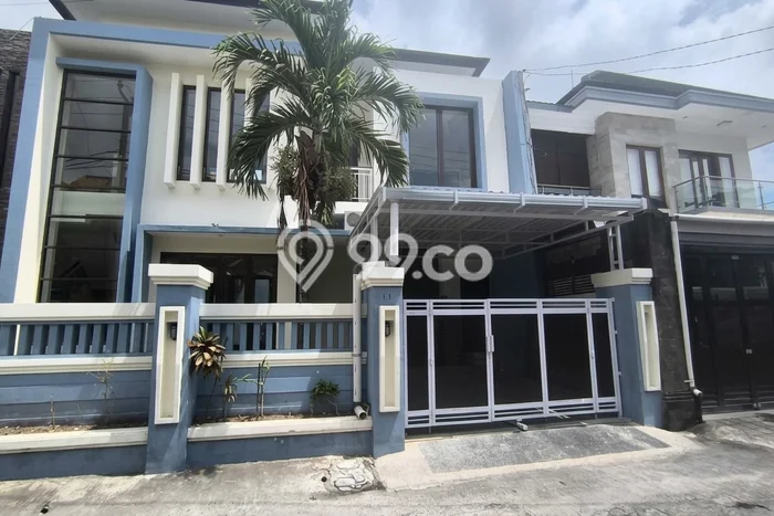 Jarang Ada! Rumah Sewa 4 Kamar Bagus Siap Huni Dauhpuri Kelod Jarang Ada! Rumah Sewa 4 Kamar Bagus Siap Huni Dauhpuri Kelod