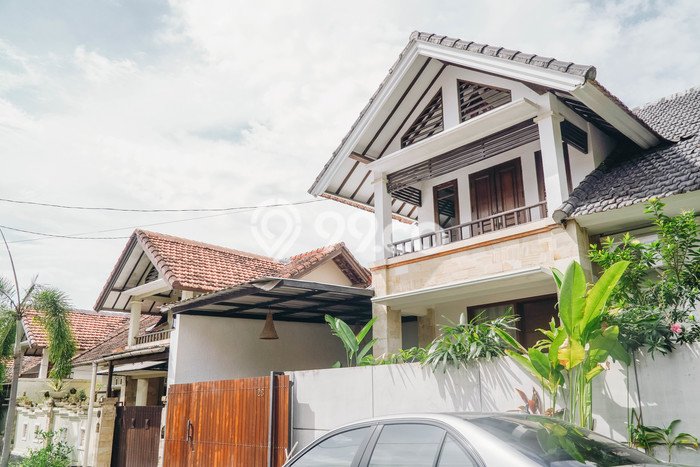 Disewakan! Rumah 3 Kamar Tidur &
2 Kamar Mandi di Pererenan, Badung Disewakan! Rumah 3 Kamar Tidur &
2 Kamar Mandi di Pererenan, Badung