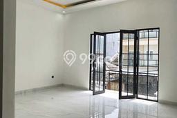 Ready to Use! Luxury House LT 90m2 Desain Elegan di Muara Karang Ready to Use! Luxury House LT 90m2 Desain Elegan di Muara Karang