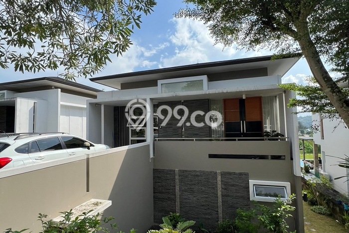 Rumah Luxury Modern Tanpa Renovasi di Tiban Batam Rumah Luxury Modern Tanpa Renovasi di Tiban Batam