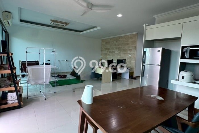 Hunian Elit LB 230m2 Siap Pakai Desain Elegan di Tiban, Batam Hunian Elit LB 230m2 Siap Pakai Desain Elegan di Tiban, Batam