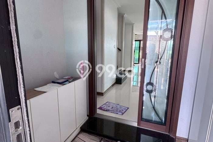 Hunian Elit LB 230m2 Siap Pakai Desain Elegan di Tiban, Batam Hunian Elit LB 230m2 Siap Pakai Desain Elegan di Tiban, Batam