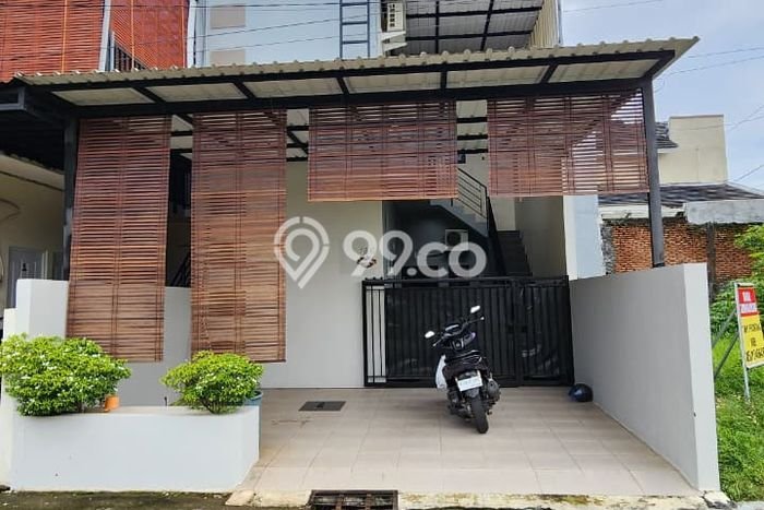 Dijual Kost Strategis di Tembalang, Semarang 0 KT, 6 KM, Luas Bangunan 110m2 Dijual Kost Strategis di Tembalang, Semarang 0 KT, 6 KM, Luas Bangunan 110m2