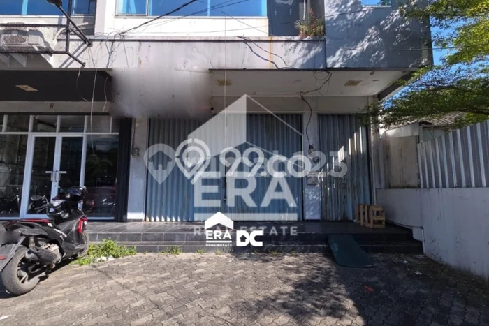 Ruko paling strategis disewakan di Semarang Tengah Semarang Ruko paling strategis disewakan di Semarang Tengah Semarang
