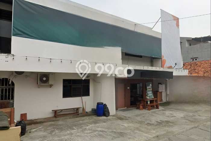 Komersial Bagus Dijual LB 300m2 Lokasi Strategis Jakarta Timur Area Cocok untuk Bisnis Komersial Bagus Dijual LB 300m2 Lokasi Strategis Jakarta Timur Area Cocok untuk Bisnis