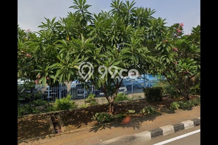 Dijual Tanah Lokasi Halim Perdana Kusuma, Jakarta Timur Seluas 6112m2 Dijual Tanah Lokasi Halim Perdana Kusuma, Jakarta Timur Seluas 6112m2