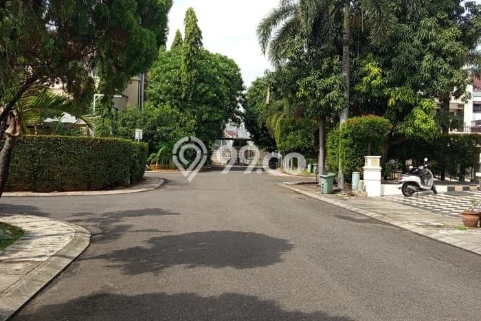 Rumah Elit LB 155m2 Siap Pakai Desain Elegan di Sunter, Jakarta Utara Rumah Elit LB 155m2 Siap Pakai Desain Elegan di Sunter, Jakarta Utara