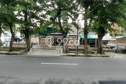 Ready to Use! Luxury House LT 763m2 Desain Modern di Cawang Ready to Use! Luxury House LT 763m2 Desain Modern di Cawang