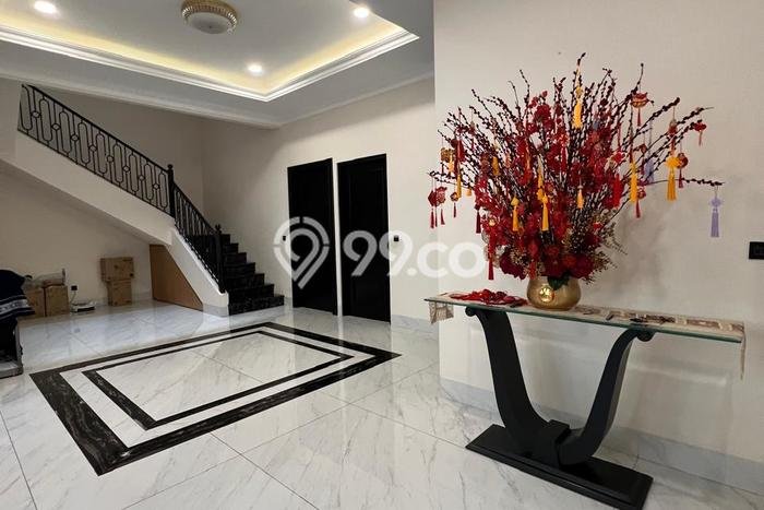 Rumah Luxury Modern Tanpa Renovasi di Sunter Jakarta Utara Rumah Luxury Modern Tanpa Renovasi di Sunter Jakarta Utara