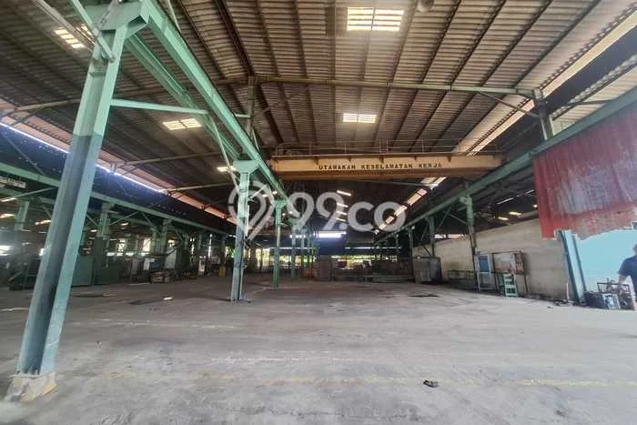 Unit Gudang Disewakan di Jababeka di Area Ramai & Strategis Unit Gudang Disewakan di Jababeka di Area Ramai & Strategis